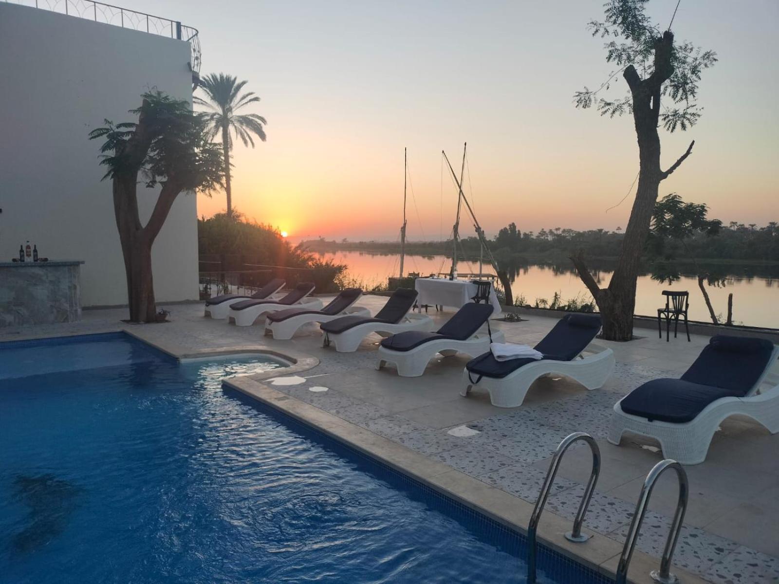 Eyaru Palace Nile View 룩소르 외부 사진